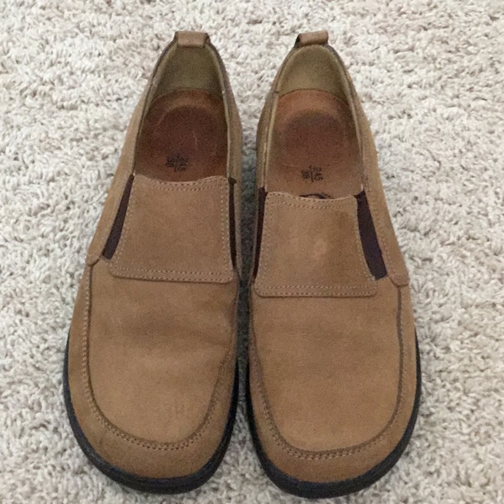 Birkenstock slip on,tan nubuck